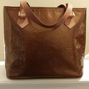 AUTHENTIC LOUIS VUITTON HANDBAG